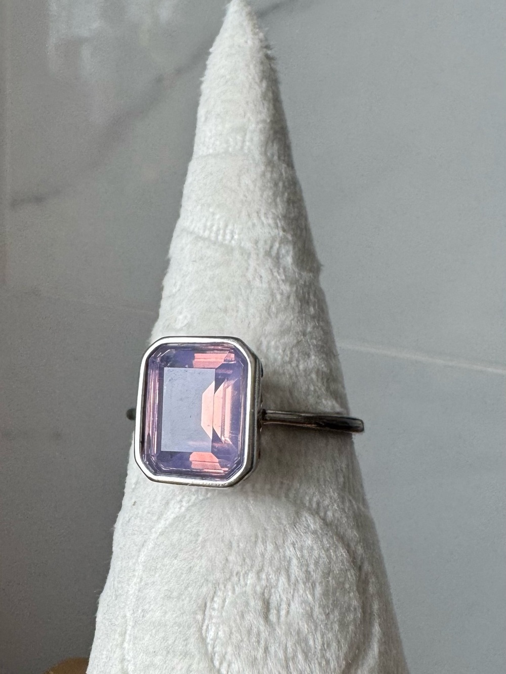 Silver 925 Lavender Moon Quartz Ring size 9 purple amethyst pastel bezel set